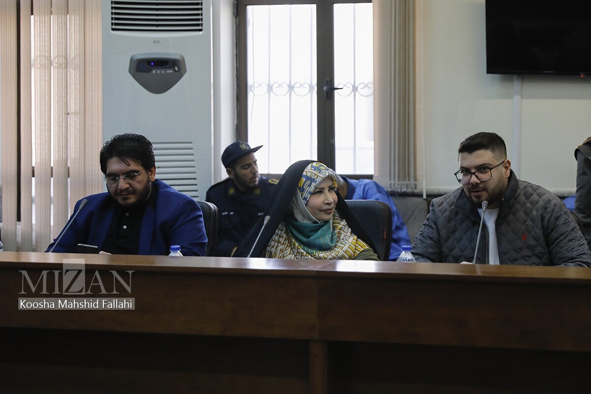 گزارشی از یک جلسه پراضطراب و پر از تشویش/ بهت محکومان به قصاص از گرفتن حکم آزادی/ راویت محکومان از لحظاتی که یک عمر پشینای به بار آورد/ یکی از اولیای دم: اگر کمک قوه قضاییه نبود راضی به گذشت نمیشدم گزارشی از یک جلسه پراضطراب و پر از تشویش/ بهت محکومان به قصاص از گرفتن حکم آزادی/ راویت محکومان از لحظاتی که یک عمر پشینای به بار آورد/ یکی از اولیای دم: اگر کمک قوه قضاییه نبود راضی به گذشت نمیشدم