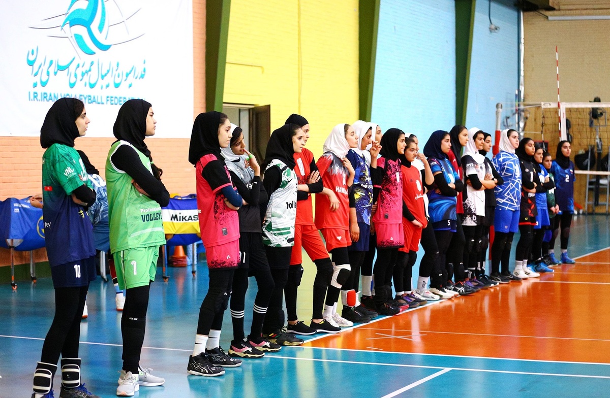 دعوت ۱۵ والیبالیست به اردوی تیم زیر ۱۶ سال دختران