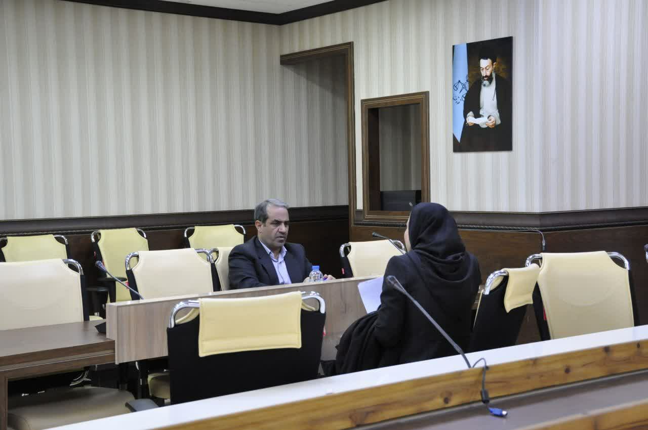 ۲۸۴ نفر از شهروندان کرمانی در آستانه سالگرد شهادت حاج قاسم سلیمانی با مقامات قضایی استان دیدار کردند ۲۸۴ نفر از شهروندان کرمانی در آستانه سالگرد شهادت حاج قاسم سلیمانی با مقامات قضایی استان دیدار کردند