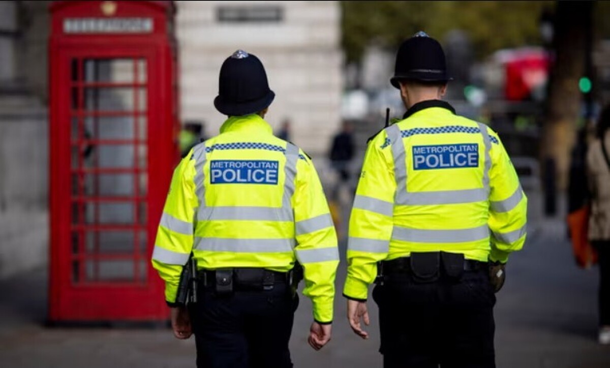 تداوم بحران ادامه کار افسران مجرم در پلیس انگلیس