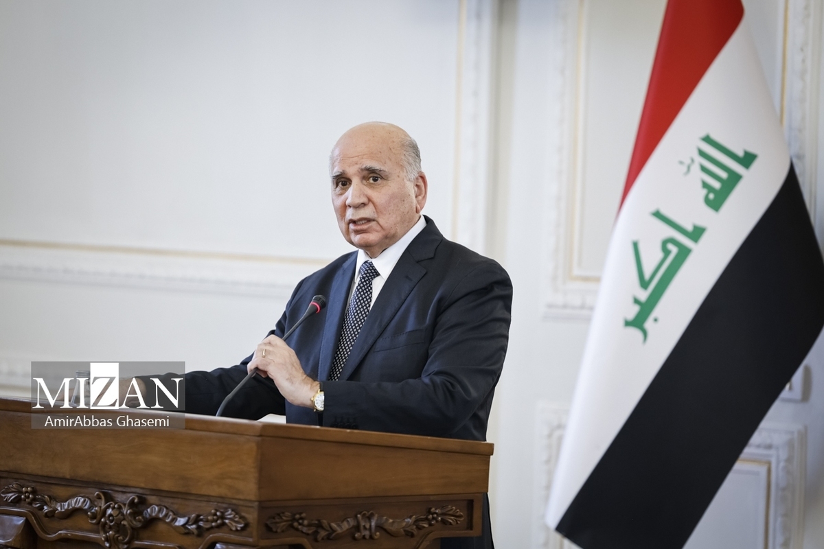 وزیر خارجه عراق: بغداد تعیین می‌کند که آمریکایی‌ها بمانند یا بروند