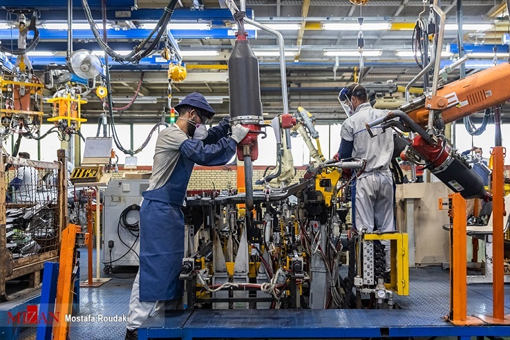 چرخهایی که دوباره میچرخد/ احیای ۱۵ واحد تولیدی و اشتغالزایی برای ۵۰۴ نفر با تلاش دادگستری استان یزد چرخهایی که دوباره میچرخد/ احیای ۱۵ واحد تولیدی و اشتغالزایی برای ۵۰۴ نفر با تلاش دادگستری استان یزد