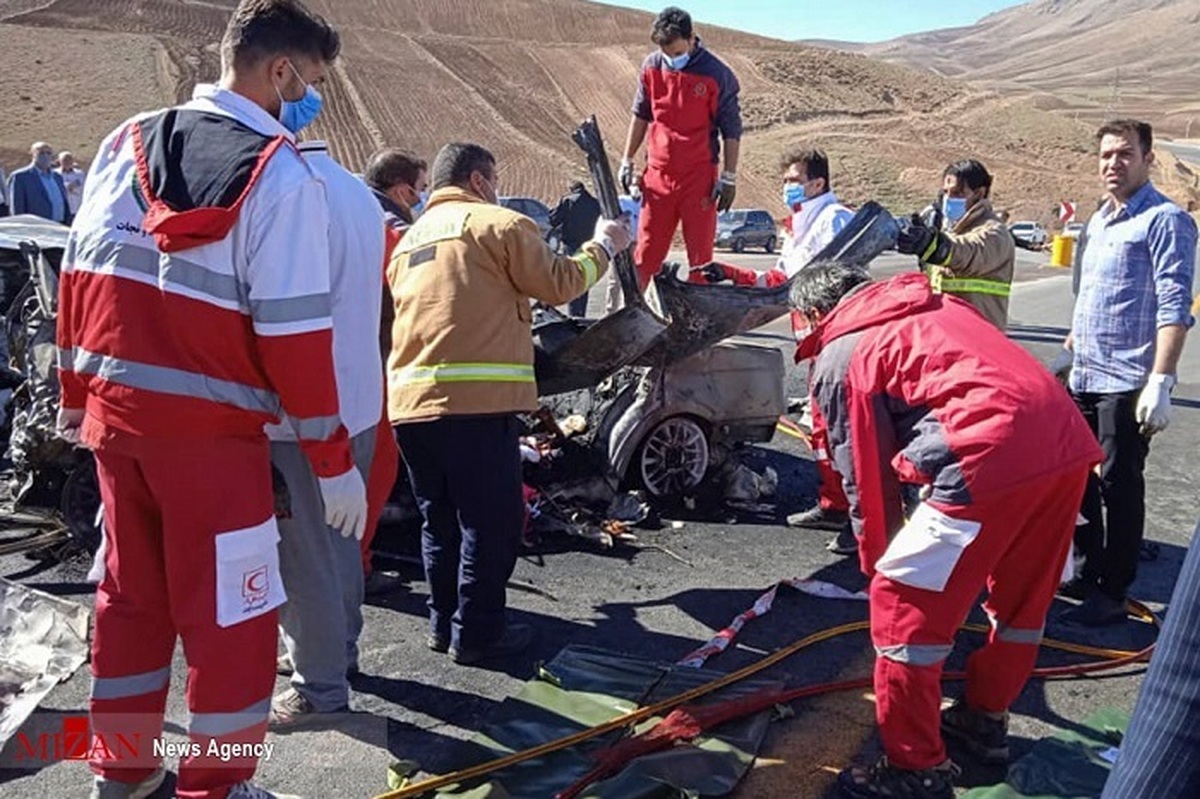 برخورد پراید و پژو در جاده طارم جان ۴ نفر را گرفت