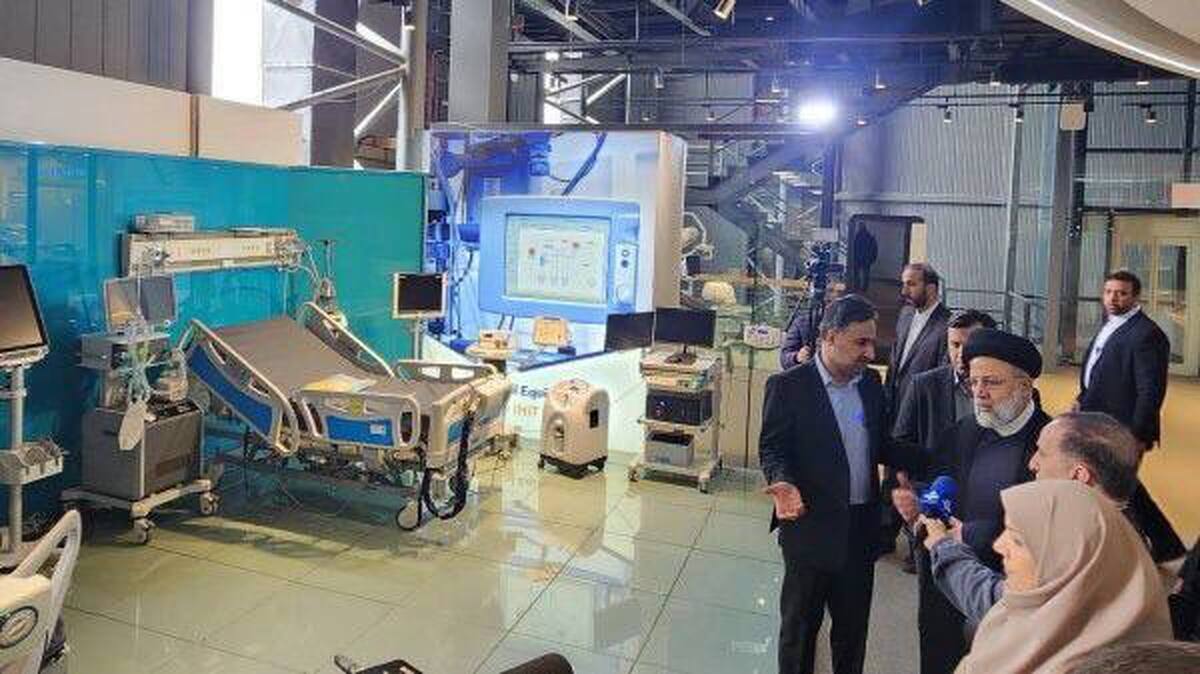 بازدید رئیس‌جمهور از خانه نوآوری و فناوری ایران