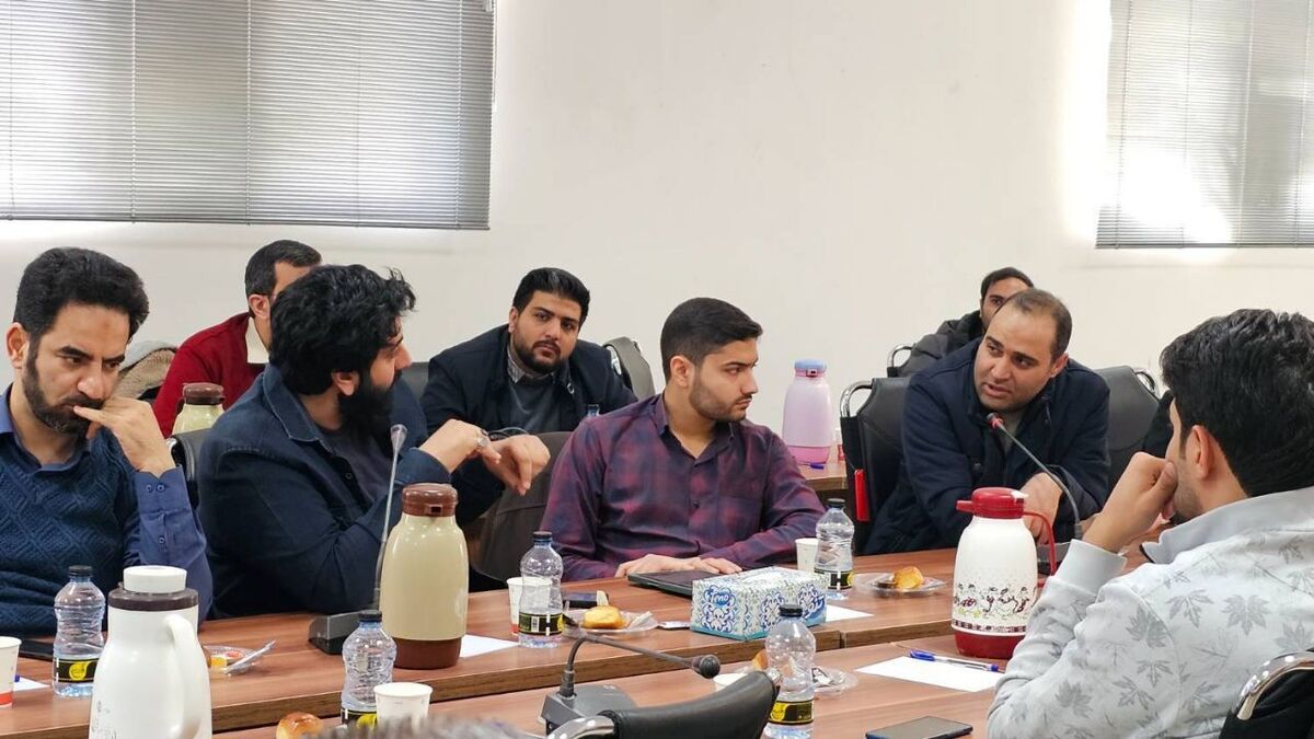 بیست‌و‌یکمین نشست فعالان نوشت‌افزار ایرانی برگزار شد