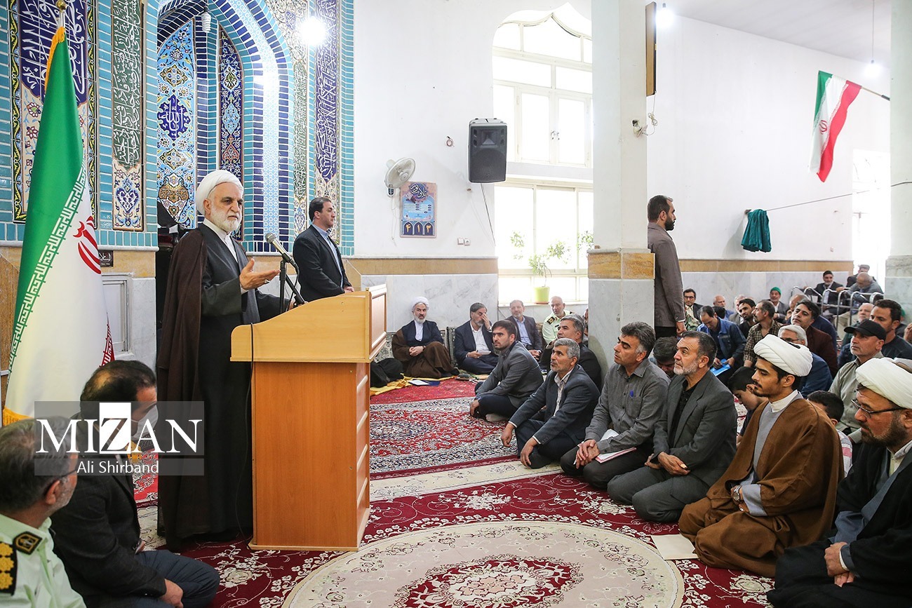 چهارمین حضور رئیس قوه قضاییه در جمع دانشجویان و دانشگاهیان طی ۶ ماه اخیر / رئیس عدلیه به دانشگاه بجنورد رفت/ توصیههای مهم رئیس دستگاه قضا بر تقویت شرایط و بستر اصلاح، تربیت و بازاجتماعی شدن و اشتغال زندانیان/ مطالعه و بررسی تخصصی یک پرونده ویژه از بدو تشکیل تا مرحله صدور حکم و درخواست اعمال ماده ۴۷۷ توسط رئیس دستگاه قضا چهارمین حضور رئیس قوه قضاییه در جمع دانشجویان و دانشگاهیان طی ۶ ماه اخیر / رئیس عدلیه به دانشگاه بجنورد رفت/ توصیههای مهم رئیس دستگاه قضا بر تقویت شرایط و بستر اصلاح، تربیت و بازاجتماعی شدن و اشتغال زندانیان/ مطالعه و بررسی تخصصی یک پرونده ویژه از بدو تشکیل تا مرحله صدور حکم و درخواست اعمال ماده ۴۷۷ توسط رئیس دستگاه قضا