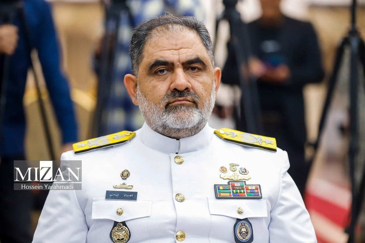 ایران و ایرانی انزوا پذیر نیست/ نیروی دریایی عمق راهبردی خود را گسترش داده است
