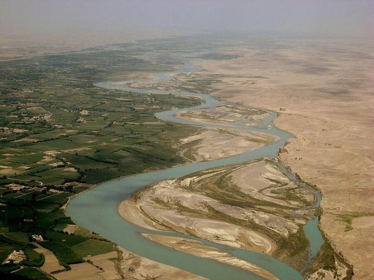 مقامات افغانستان پایبندی به معاهده هیرمند را در عمل اثبات کنند