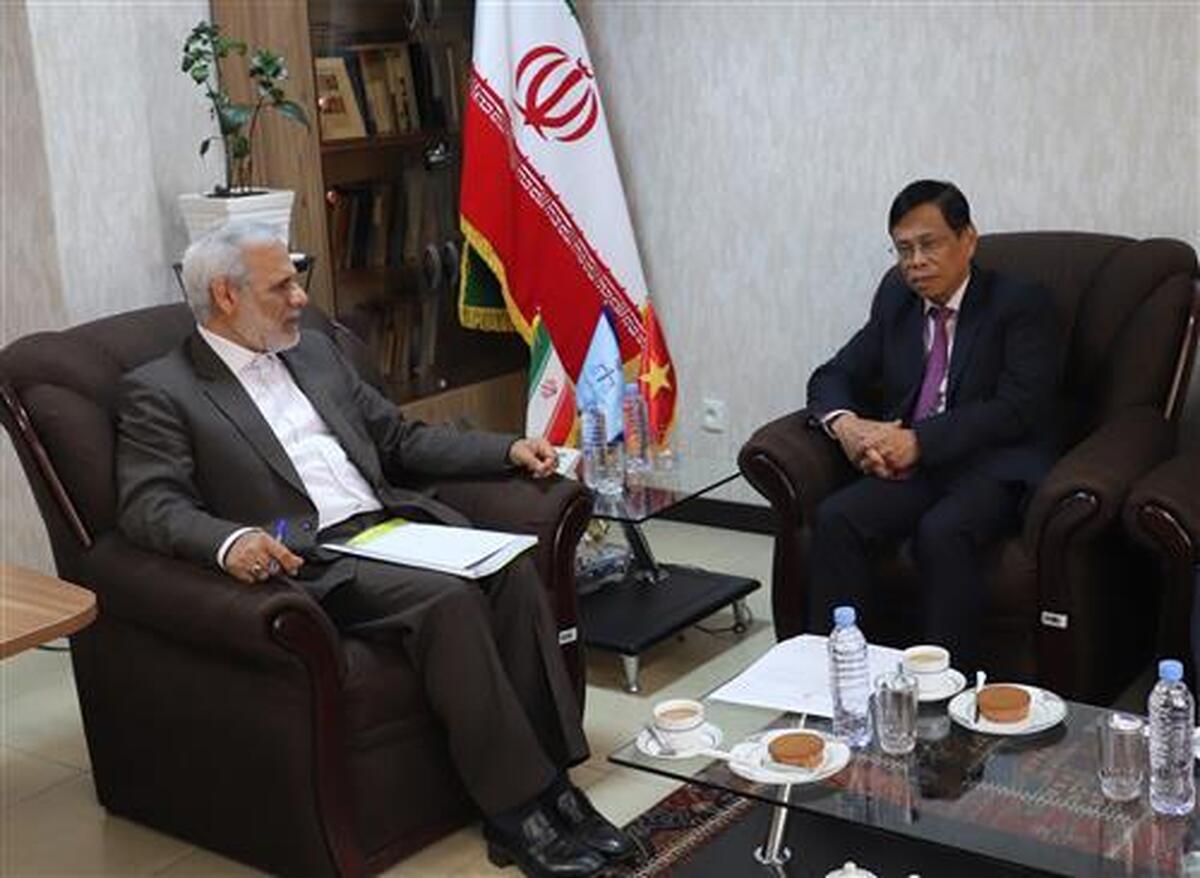 دیدار معاون وزیر دادگستری کشورمان با سفیر ویتنام در تهران