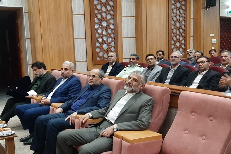 رئیس کل دادگستری همدان: زندانهای استان با رویکرد اصلاحی تبدیل به کانونهای قرآنی شدند/ شاکیان بیش از ۱۶ هزار پرونده از حق خود گذشتند رئیس کل دادگستری همدان: زندانهای استان با رویکرد اصلاحی تبدیل به کانونهای قرآنی شدند/ شاکیان بیش از ۱۶ هزار پرونده از حق خود گذشتند