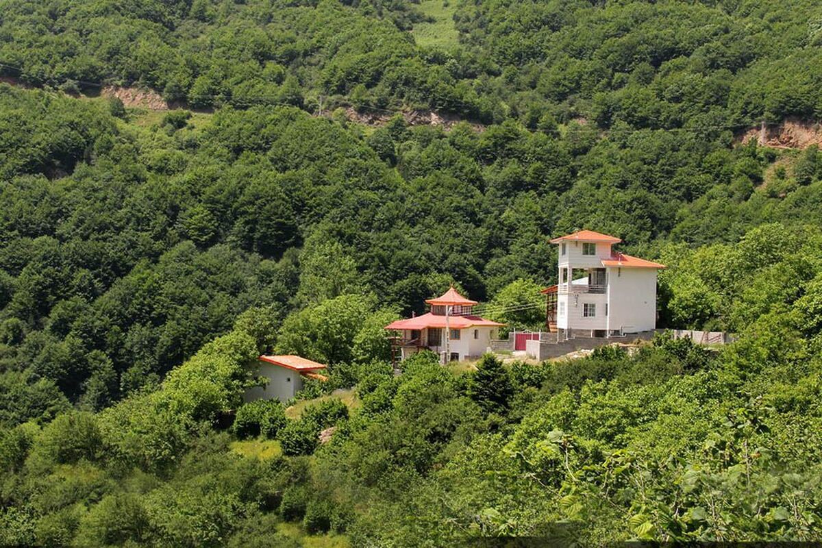 ساخت و ساز‌های غیرمجاز در روستای زیارت با تلاش دادگستری استان گلستان متوقف شده است