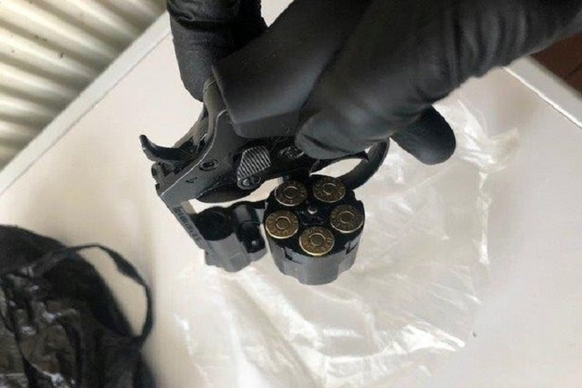 بازداشت ده‎ها نفر و کشف صدها قبضه سلاح در عملیات پلیس انگلیس