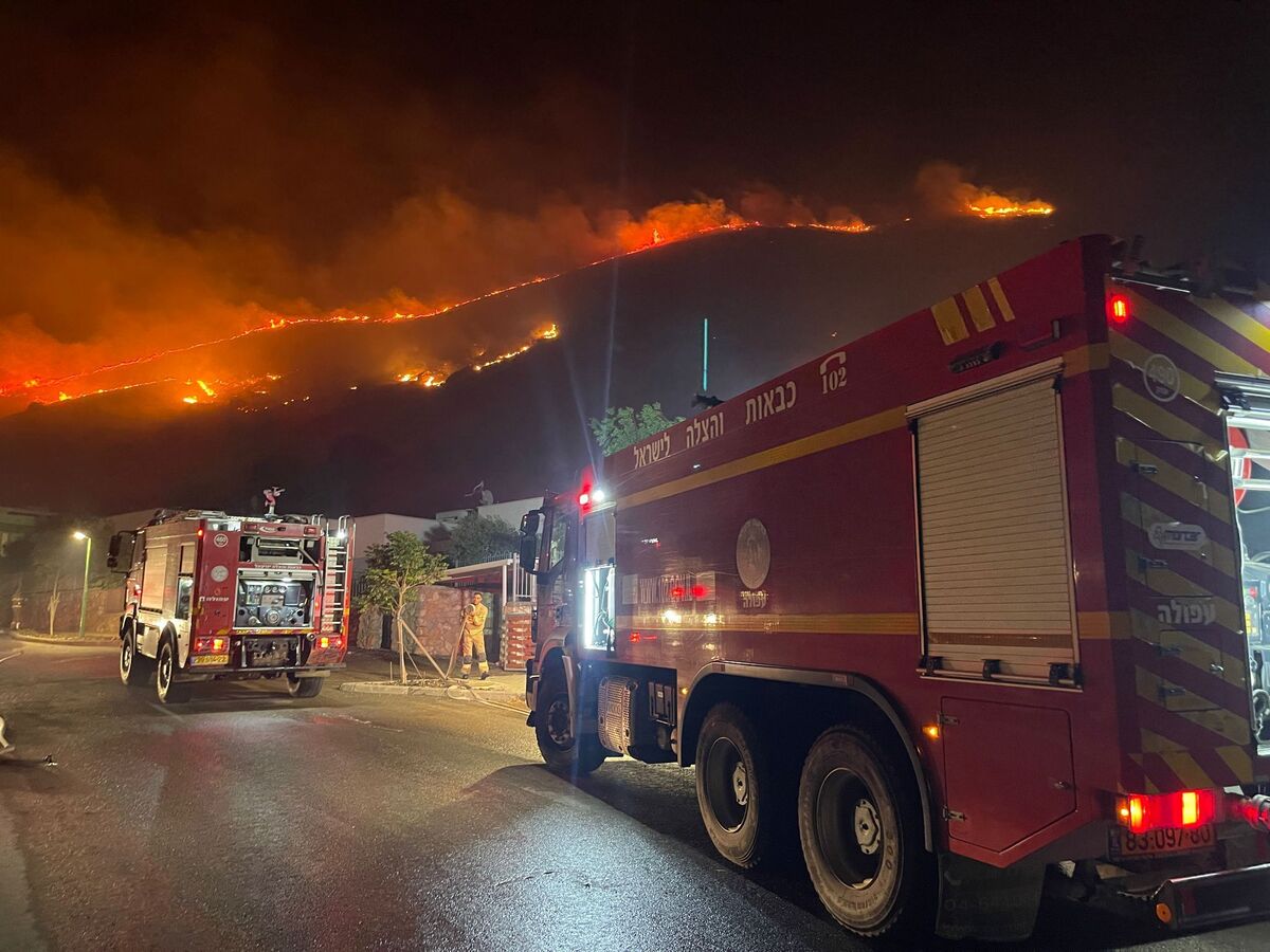 آتش سوزی گسترده در نزدیکی جنین/ تعویق جلسه کابینه رژیم صهیونیستی به علت بیماری نتانیاهو