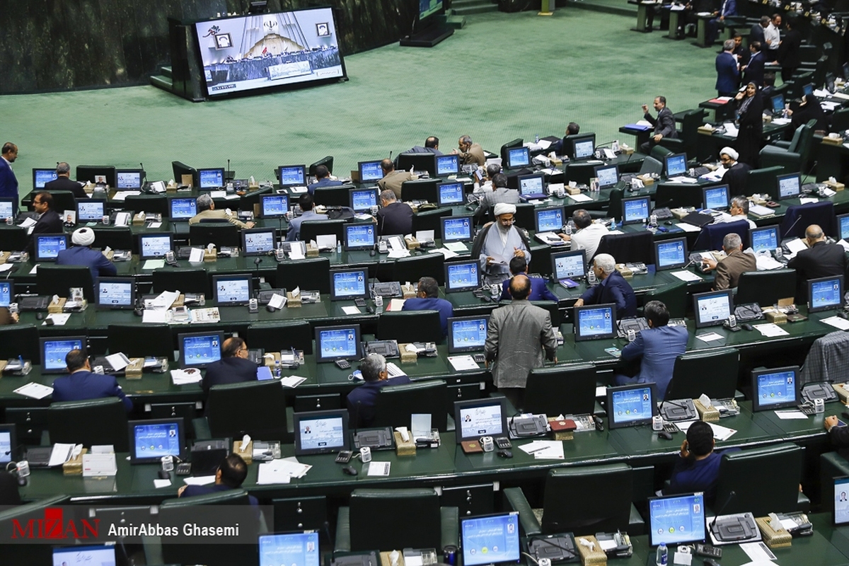 اصرار مجلس بر برگزاری انتخابات تناسبی در تهران/ ارجاع موضوع به کمیسیون شورا‌ها