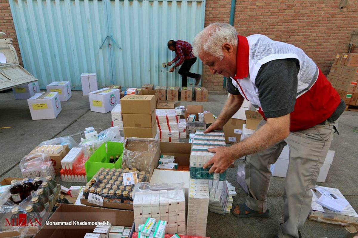 اهدای ۶۰ قلم داروی OTC توسط هلال احمر در مراکز درمانی کرمان