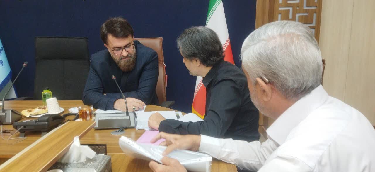 معاون دادستان انتظامی قضات قوه قضاییه و دادستان استان قزوین در ملاقات مردمی به مشکلات ۶۰ نفر رسیدگی کردند معاون دادستان انتظامی قضات قوه قضاییه و دادستان استان قزوین در ملاقات مردمی به مشکلات ۶۰ نفر رسیدگی کردند