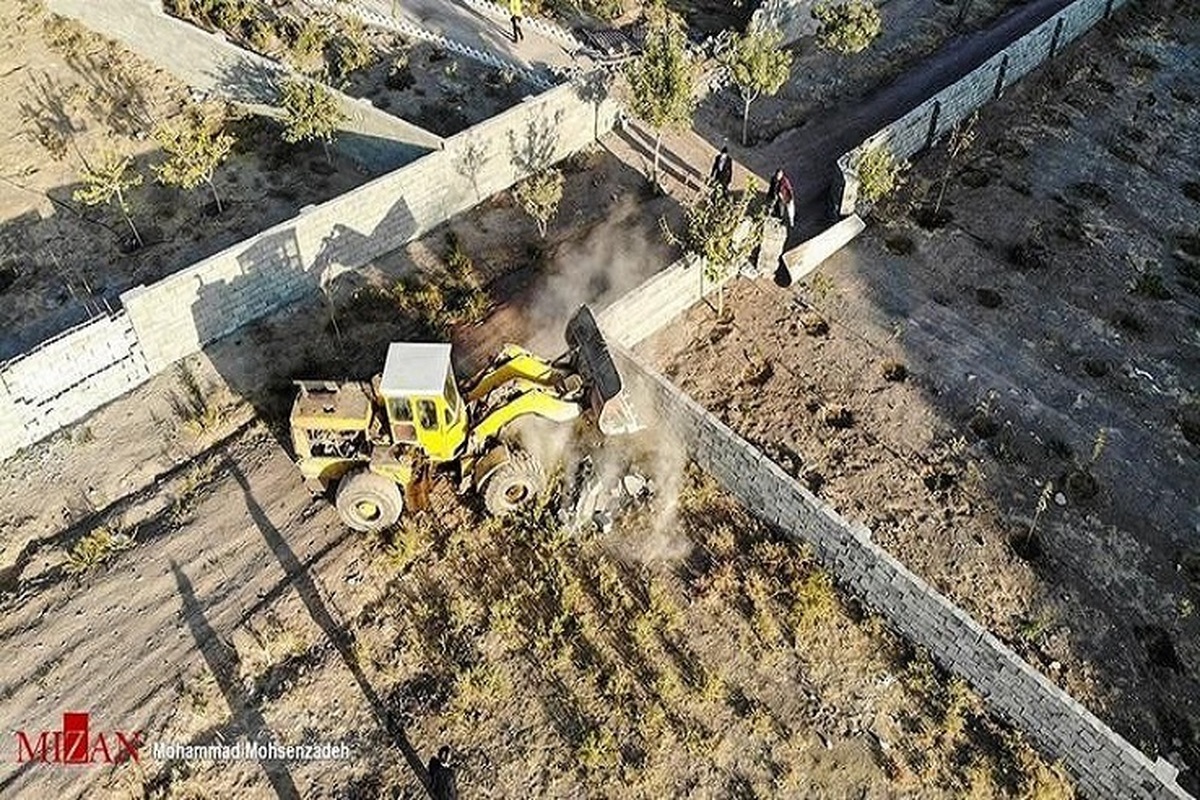 ۴۰ هزار مترمربع از اراضی کشاوری روستای داوود آباد قرچک قلع و قمع شدند