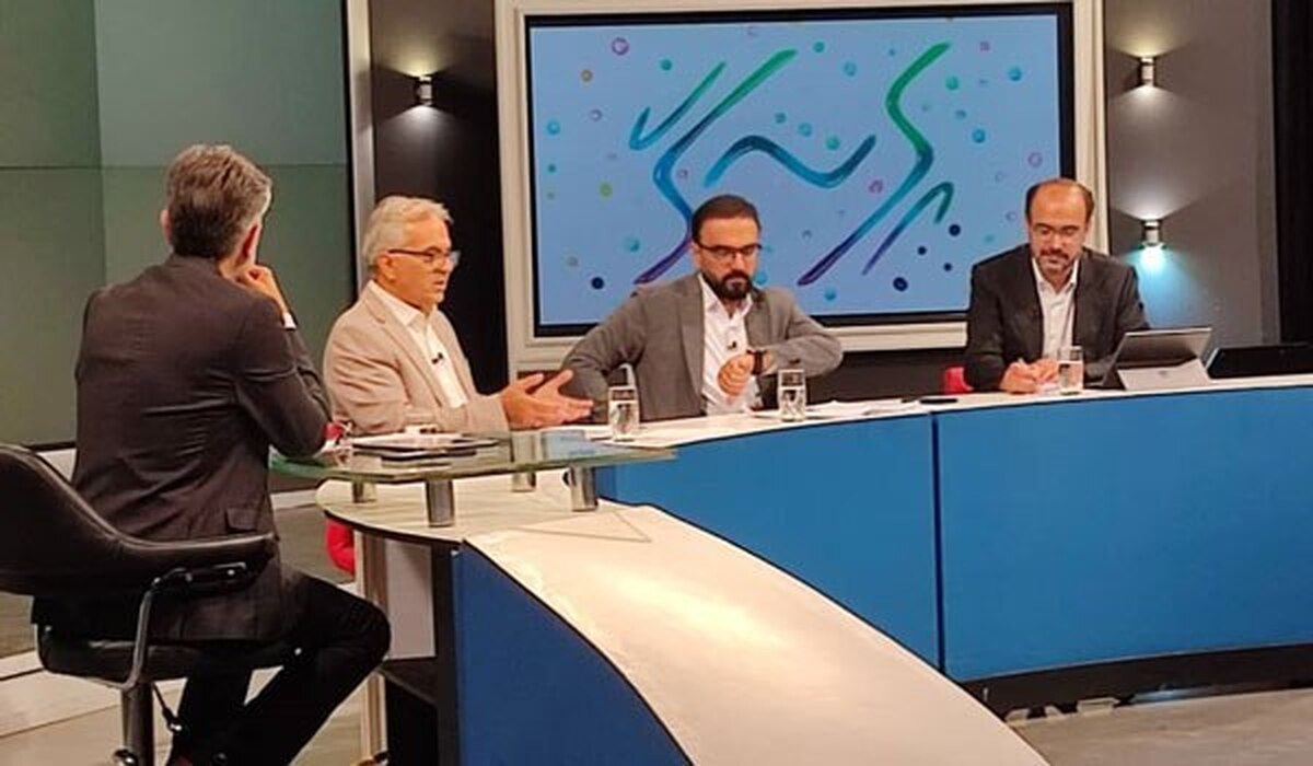 بررسی مشکلات تامین ارز اقلام دارویی دامپزشکی در برنامه «پرسشگر» شبکه آموزش 