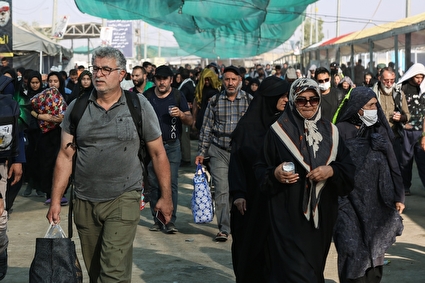 بازگشت زائران حسینی از مرز مهران