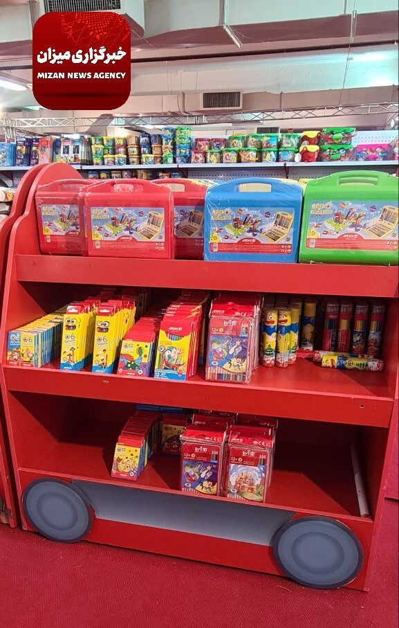 بازار کساد نوشتافزار در آستانه آغاز سال تحصیلی/ برای تهیه کیف و بستههای تحصیلی چقدر باید هزینه کرد؟ بازار کساد نوشتافزار در آستانه آغاز سال تحصیلی/ برای تهیه کیف و بستههای تحصیلی چقدر باید هزینه کرد؟