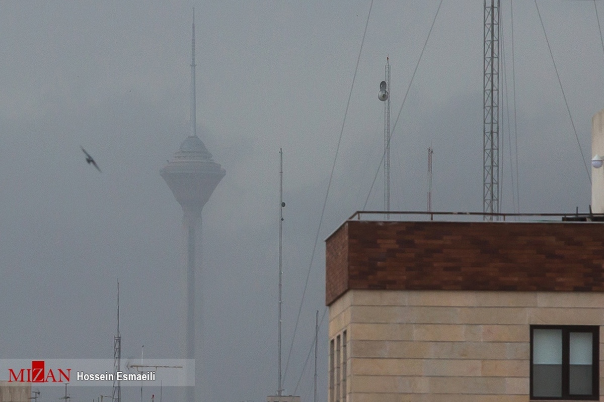 باد و غبار میهمان پایتخت می‌شود