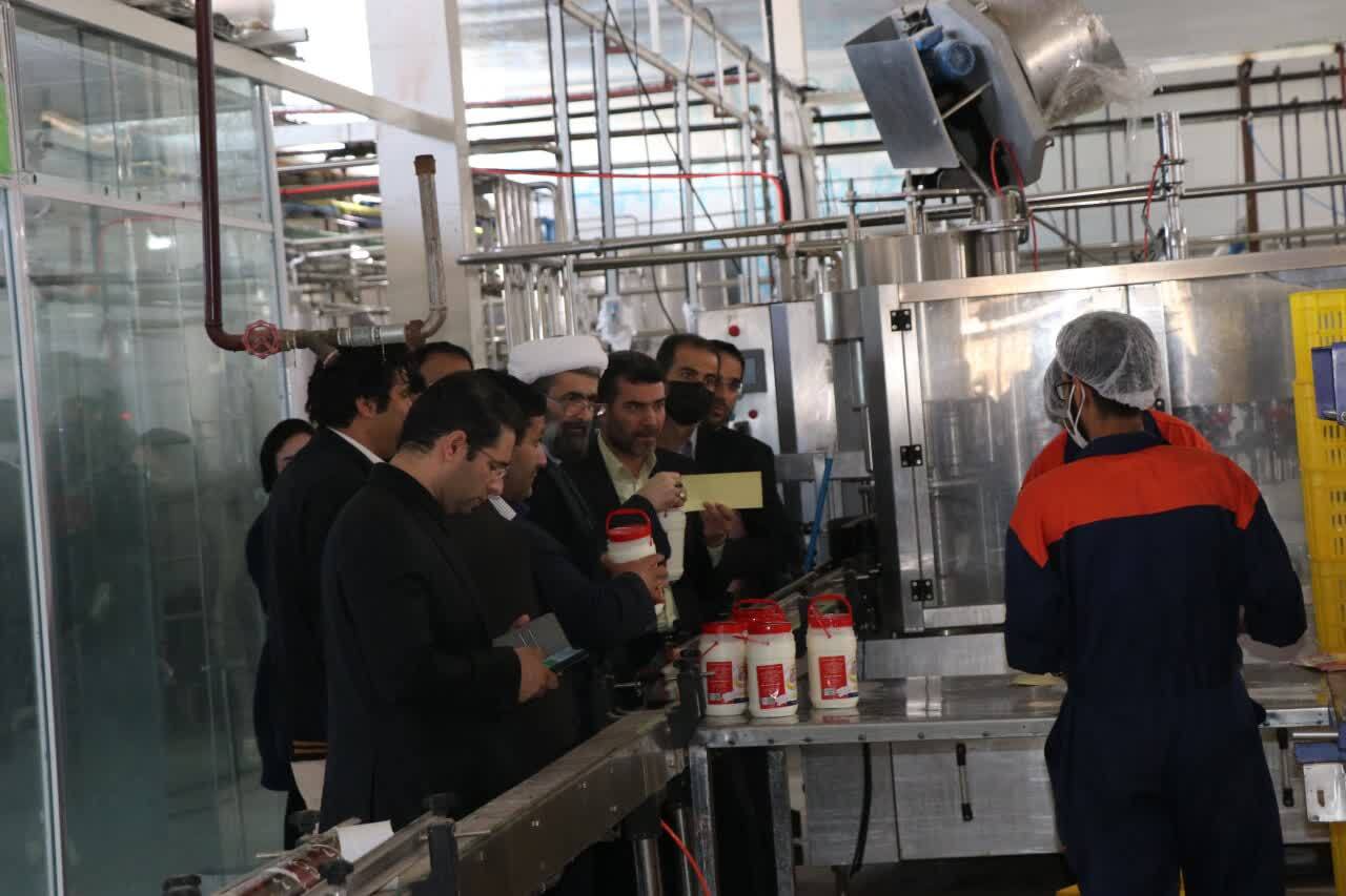 با ورود دستگاه قضایی سیستان و بلوچستان از تعطیلی کارخانه صنایع غذایی سجاد یکتاجلوگیری شد/پرداخت تسهیلات یک میلیارد تومانی زندان جهت اشتغالزایی زندانیان به این واحد تولیدی با ورود دستگاه قضایی سیستان و بلوچستان از تعطیلی کارخانه صنایع غذایی سجاد یکتاجلوگیری شد/پرداخت تسهیلات یک میلیارد تومانی زندان جهت اشتغالزایی زندانیان به این واحد تولیدی