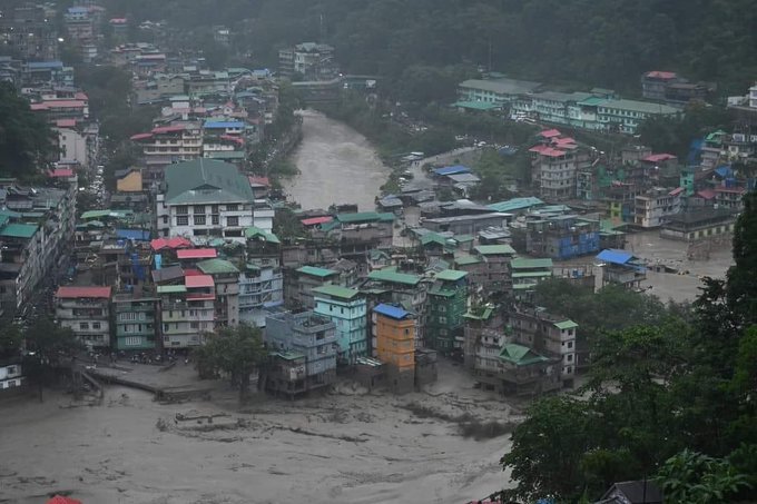 سیل در هند با ۴۰ کشته و ۱۰۲ مفقودی سیل در هند با ۴۰ کشته و ۱۰۲ مفقودی