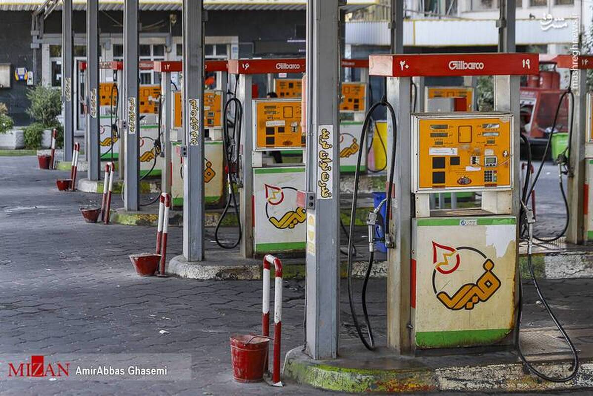 تیم‌های نظارت بر توزیع سوخت با دستور قضایی در پمپ‌بنزین‌های استان هرمزگان مستقر شدند