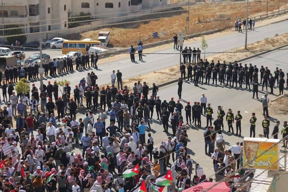 مانعتراشی آمریکا در بازگشایی گذرگاه رفح/ افزایش تلفات رژیم صهیونیستی به رقم هزار و ۴۰۰ نفر/ هشدار گزارشگر سازمان ملل درباره نسلکشی در نوار غزه مانعتراشی آمریکا در بازگشایی گذرگاه رفح/ افزایش تلفات رژیم صهیونیستی به رقم هزار و ۴۰۰ نفر/ هشدار گزارشگر سازمان ملل درباره نسلکشی در نوار غزه