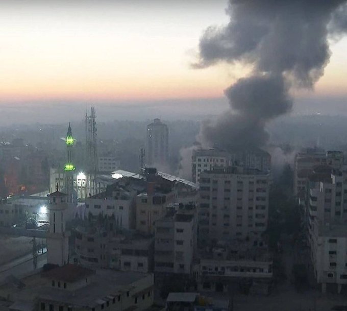 نسلکشی رژیم صهیونیستی در نوار غزه با حمایت و سکوت غرب نسلکشی رژیم صهیونیستی در نوار غزه با حمایت و سکوت غرب