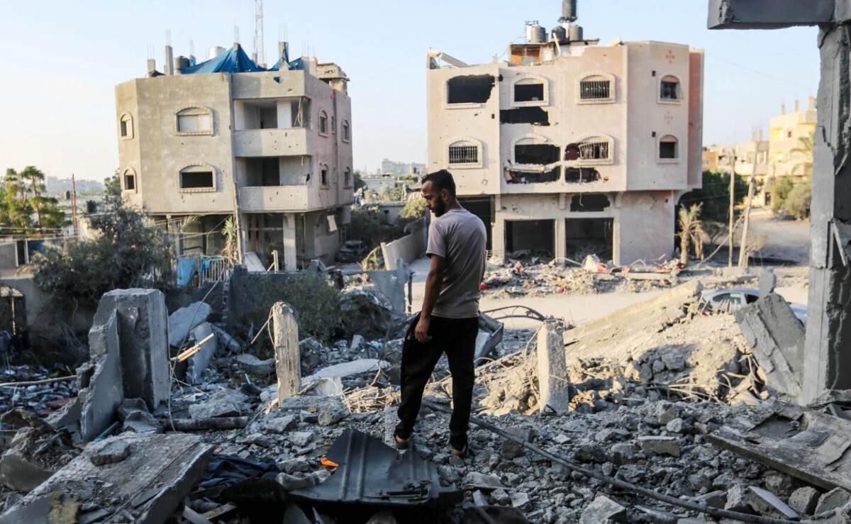 تداوم بمباران بیمارستان‌ها و مراکز درمانی در غزه/ هلال احمر فلسطین: آتش‌بس بشردوستانه ضروری است