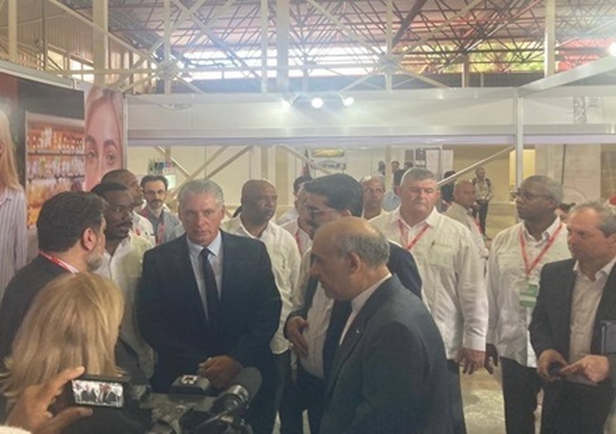 بازدید رئیس جمهور کوبا از پاویون ایران در اکسپوی هاوانا