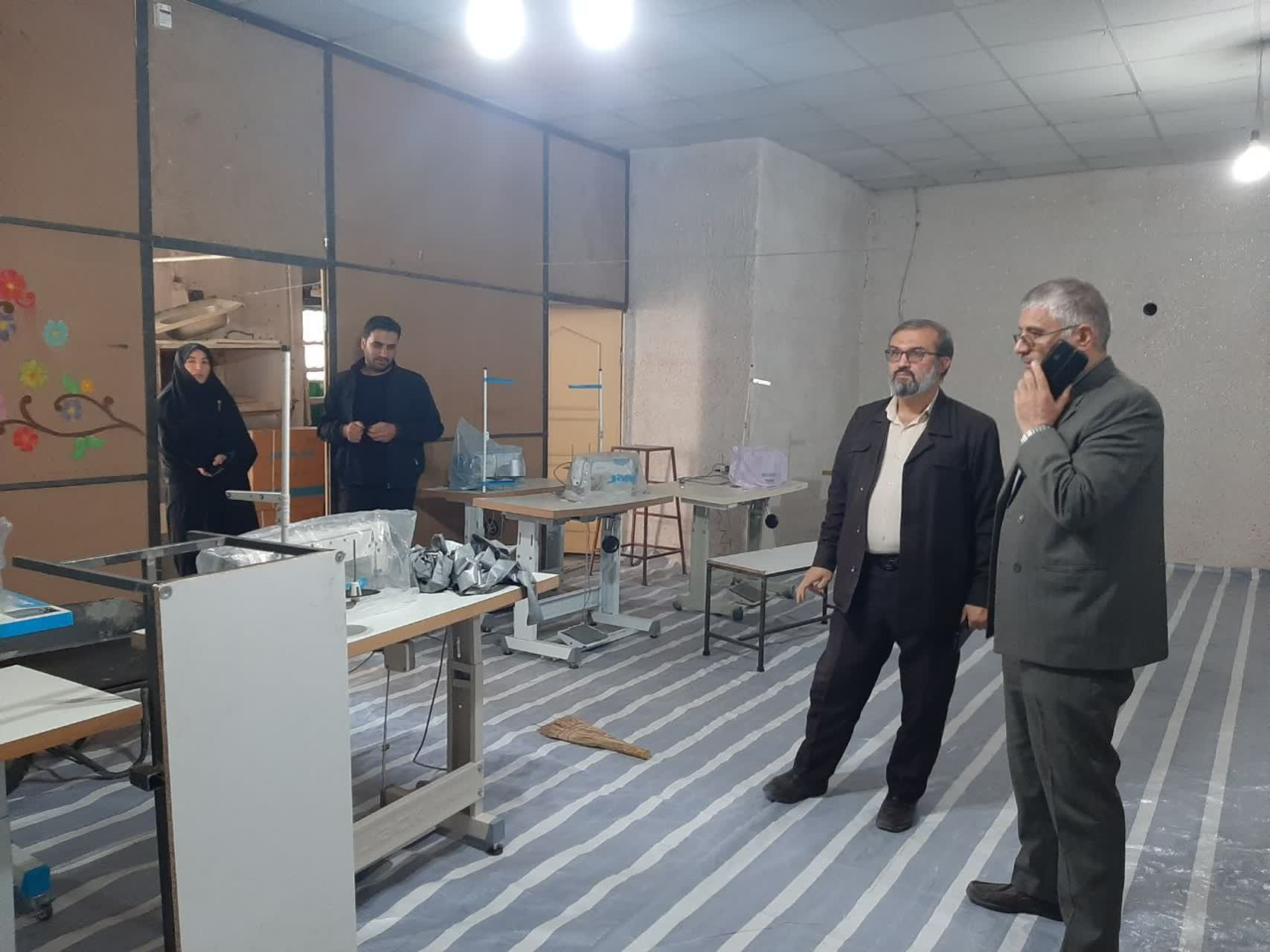 حمایت دستگاه قضا از گروهای مردمنهاد در راستای ایجاد تولید و اشتغال/ قرارگاه مردمی شهید حمید هاشمی با تلاش دادستانی همدان برای ۲ هزار نفر در استان شغل ایجاد کرده است حمایت دستگاه قضا از گروهای مردمنهاد در راستای ایجاد تولید و اشتغال/ قرارگاه مردمی شهید حمید هاشمی با تلاش دادستانی همدان برای ۲ هزار نفر در استان شغل ایجاد کرده است