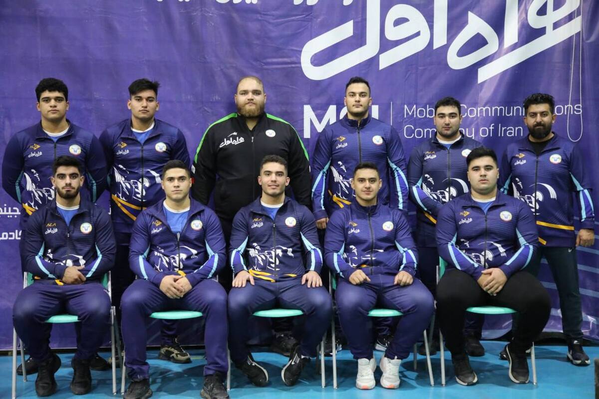 قهرمانی جوانان جهان| وزنه‌برداران ایران وارد محل رقابت‌ها شدند