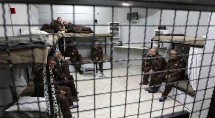 استمرار جنایت جنگی علیه اسرای فلسطینی در زندانهای رژیم صهیونیستی استمرار جنایت جنگی علیه اسرای فلسطینی در زندانهای رژیم صهیونیستی