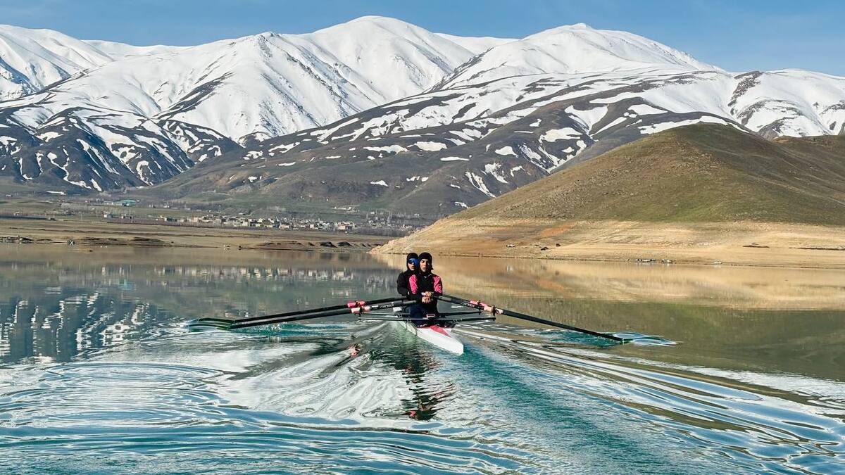 برگزاری اردوی تیم ملی روئینگ در استان آذربایجان غربی