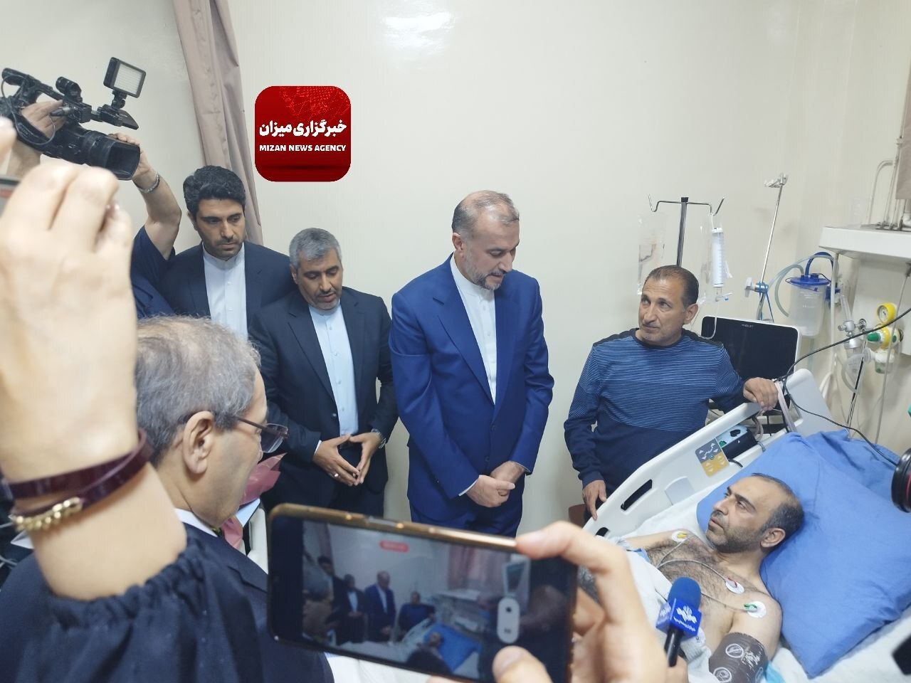 افتتاح ساختمان جدید بخش کنسولی ایران در دمشق/ امیرعبداللهیان در دیدار بشار اسد: پاسخ ایران به رژیم صهیونیستی قطعی است افتتاح ساختمان جدید بخش کنسولی ایران در دمشق/ امیرعبداللهیان در دیدار بشار اسد: پاسخ ایران به رژیم صهیونیستی قطعی است