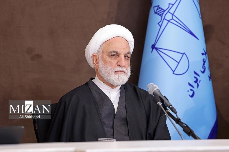 دستور ویژه قوه قضاییه به مسئولان قضایی برای بررسی پرونده زندانیان جرایم مالی و فراهم کردن شرایط آزادی آنها در ماههای پایانی سال اخبار هفته