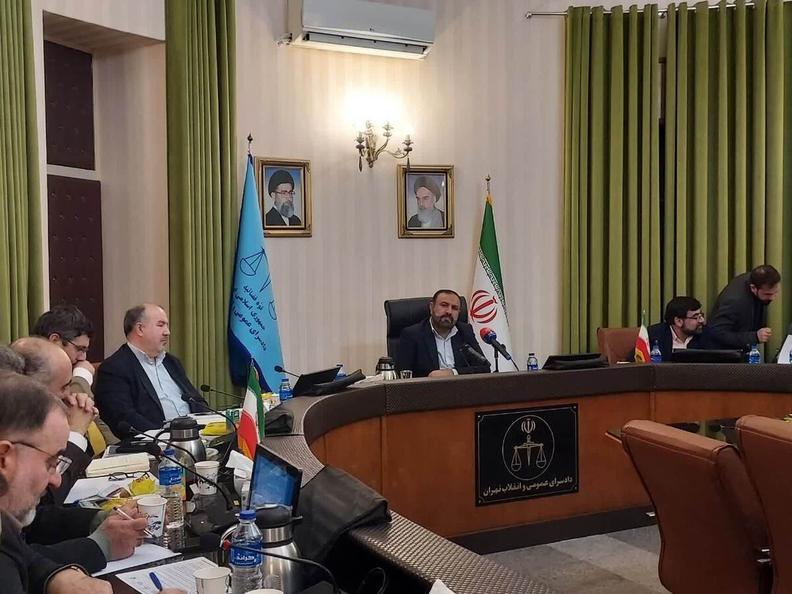 تشدید برخورد با موسسات غیرمجاز اعزام دانشجو و دانشآموز به خارج از کشور سفر رئیس قوه قضاییه به استان گیلان/ توضیحات دادستان رشت در مورد گروگانگیری اعضای یک خانواده به مدت ۲ سال/ خودکشی تبعه سوئیسی که به جرم جاسوسی دستگیر شده بود