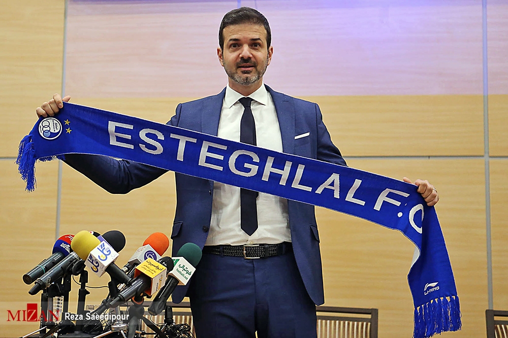 استراماچونی عبرت نشد، استقلال در دام موسیمانه افتاد/ فرش قرمز مدیران آبی برای جایزهبگیر ایتالیایی و تکرار تراژدی؟ استراماچونی عبرت نشد، استقلال در دام موسیمانه افتاد/ فرش قرمز مدیران آبی برای جایزهبگیر ایتالیایی و تکرار تراژدی؟