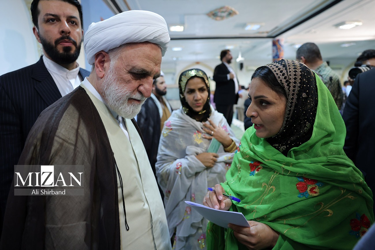 سفر رسمی رئیس قوه قضاییه به استان هرمزگان و جزیره قشم (۱۳ اردیبهشت ۱۴۰۳) نگاهی به سفرهای استانی رئیس قوه قضاییه در سال ۱۴۰۳/ یازده سفر رئیس عدلیه در یکسال