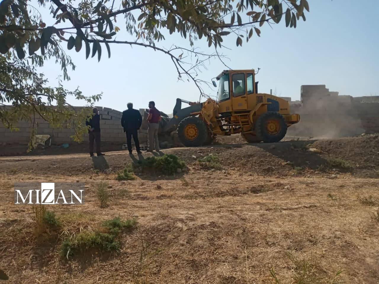 اقدامات دادگستری استان آذربایجان شرقی در صیانت از اراضی ملی/ رفع تصرف ۸۰۷ هکتار از اراضی ملی و منابع طبیعی استان در سال جاری/ هزار و ۵۹۰ حلقه چاه غیرمجاز پر و مسدودالمنفعه شد اقدامات دادگستری استان آذربایجان شرقی در صیانت از اراضی ملی/ رفع تصرف ۸۰۷ هکتار از اراضی ملی و منابع طبیعی استان در سال جاری/ هزار و ۵۹۰ حلقه چاه غیرمجاز پر و مسدودالمنفعه شد