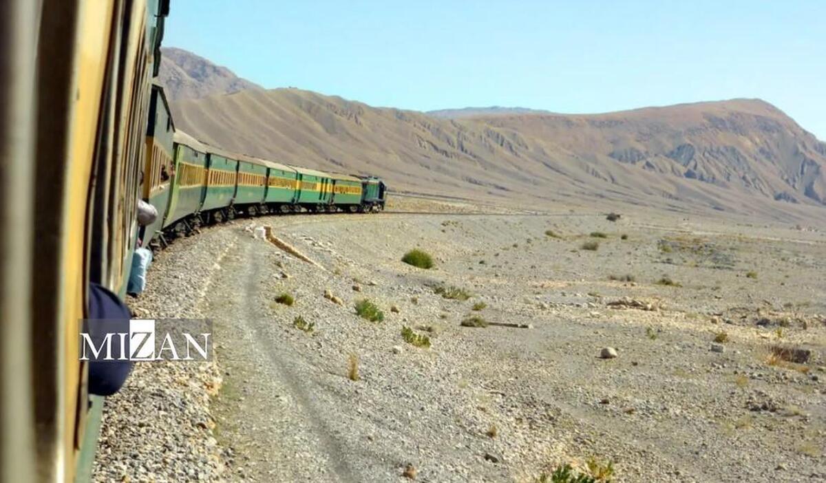 حمله افراد مسلح به قطار مسافربری در پاکستان؛ صدها نفر گروگان گرفته شدند