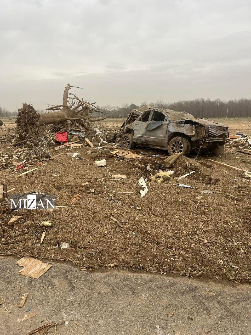 ۱۴ کشته درپی وقوع طوفانهای سهمگین در آمریکا ۱۴ کشته درپی وقوع طوفانهای سهمگین در آمریکا