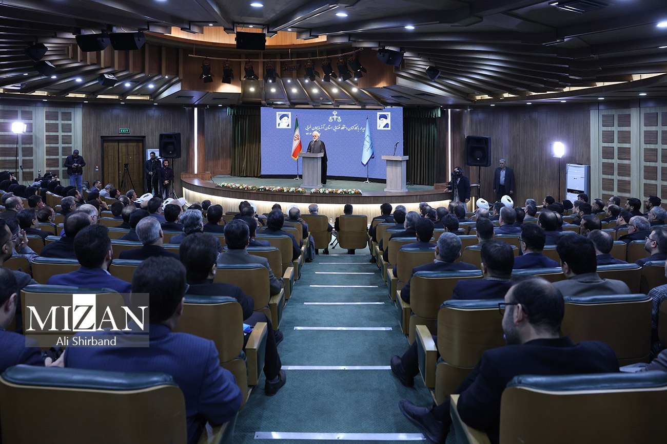 رئیس قوه قضاییه از کارخانه ذوبآهن ارومیه پس از چهار سال تعطیلی بازدید کرد/ حجتالاسلام والمسلمین محسنی اژهای: احیای واحدهای تولیدی در سراسر کشور باید امری مستمر و مداوم باشد و به کاری مقطعی بدل نشود رئیس قوه قضاییه از کارخانه ذوبآهن ارومیه پس از چهار سال تعطیلی بازدید کرد/ حجتالاسلام والمسلمین محسنی اژهای: احیای واحدهای تولیدی در سراسر کشور باید امری مستمر و مداوم باشد و به کاری مقطعی بدل نشود