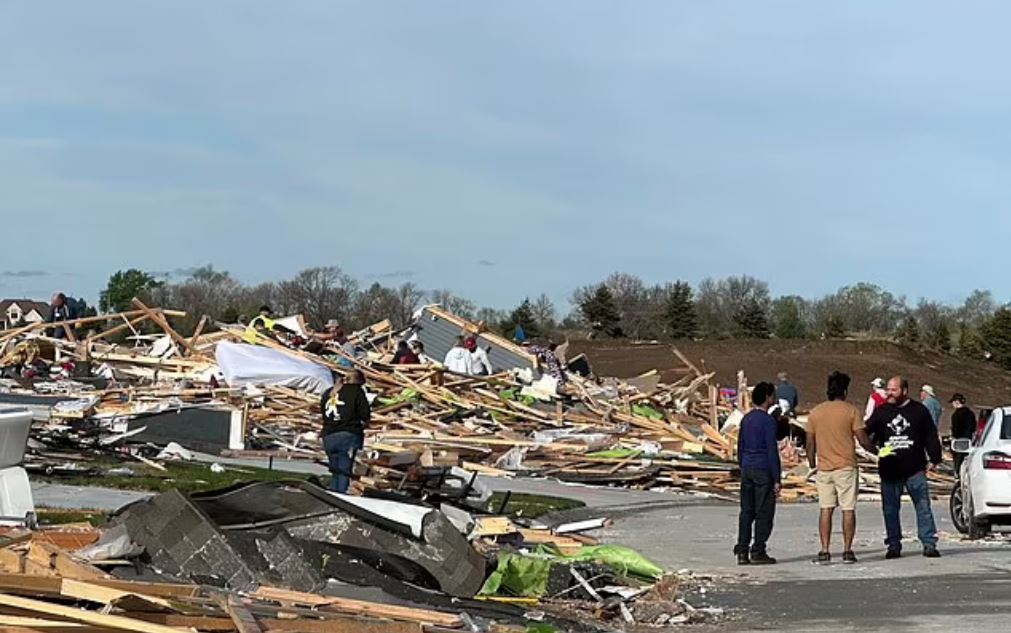 مواجهه ۱۰ میلیون نفر در آمریکا با تهدید طوفانهای شدید مواجهه ۱۰ میلیون نفر در آمریکا با تهدید طوفانهای شدید