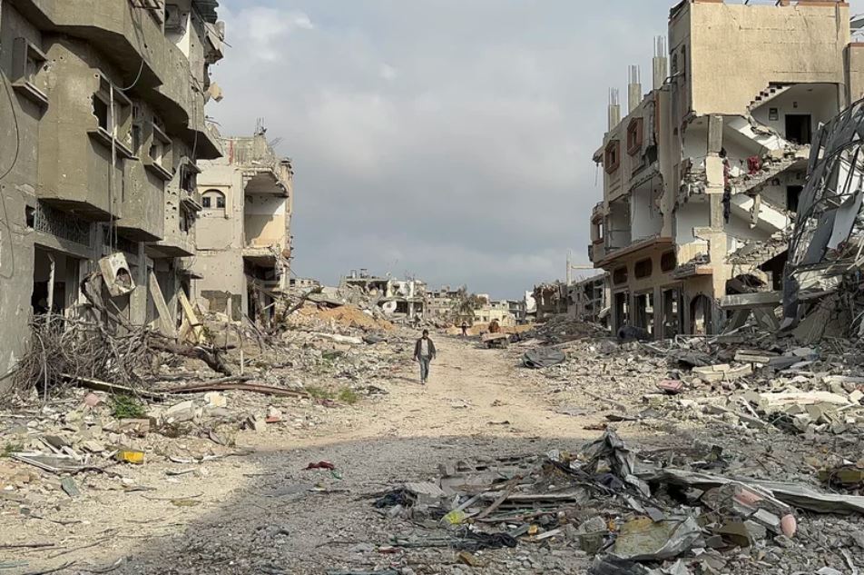 نگاهی به 4 ماه جنایت رژیم صهیونیستی در خانیونس نگاهی به 4 ماه جنایت رژیم صهیونیستی در خانیونس