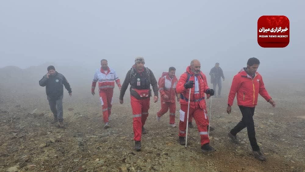 آخرین اخبار درباره وقوع سانحه برای بالگرد حامل رئیس جمهور/ تیمهای امدادی به محل اعزام شدند آخرین اخبار درباره وقوع سانحه برای بالگرد حامل رئیس جمهور/ تیمهای امدادی به محل اعزام شدند