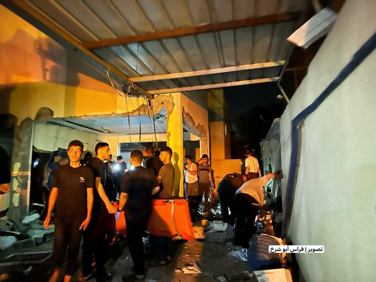 حملات مجدد رژیم صهیونیستی به مرکز نوار غزه/ حماس: پاسخ اشغالگران را به پیشنهاد خود دریافت کردیم حملات مجدد رژیم صهیونیستی به مرکز نوار غزه/ حماس: پاسخ اشغالگران را به پیشنهاد خود دریافت کردیم