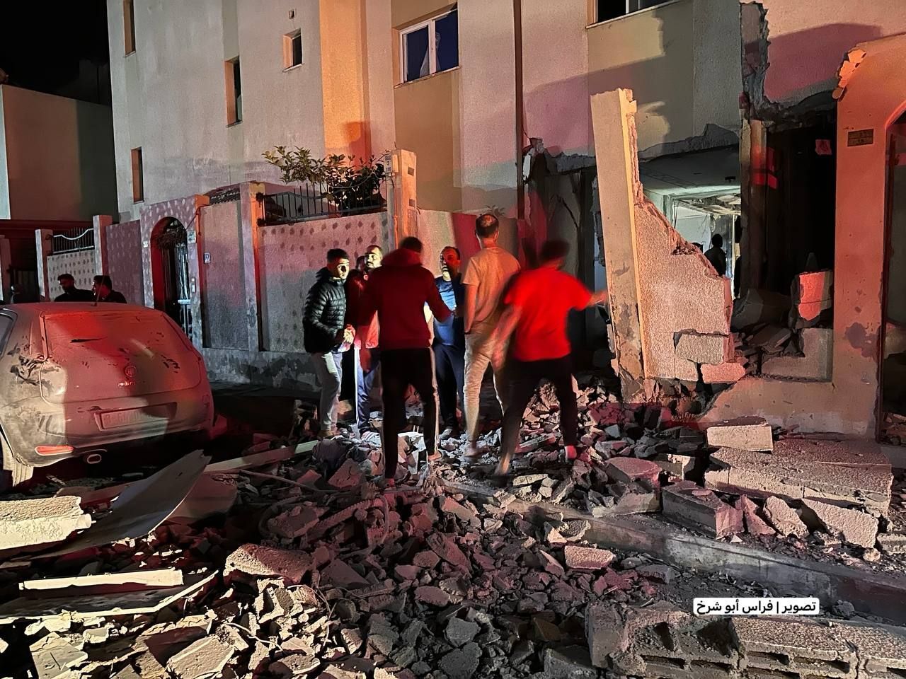 حملات مجدد رژیم صهیونیستی به مرکز نوار غزه/ حماس: پاسخ اشغالگران را به پیشنهاد خود دریافت کردیم حملات مجدد رژیم صهیونیستی به مرکز نوار غزه/ حماس: پاسخ اشغالگران را به پیشنهاد خود دریافت کردیم